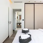 Apartment A'more Bijeca - 20m From The - New & Modern *