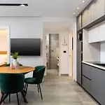A'more Bijeca - 20m From The - New & Modern Apartment *