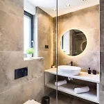 Apartment A'more Bijeca - 20m From The - New & Modern