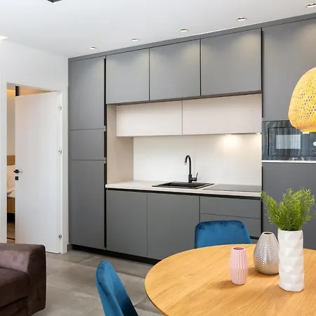 Apartment A'more Bijeca - 20m From The - New & Modern - 2023 *