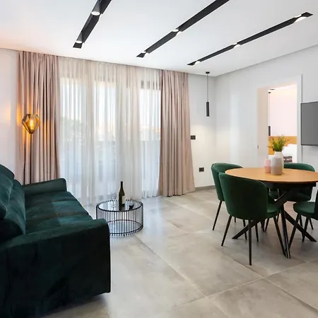 A'more Bijeca - 20m From The - New & Modern 메덜린