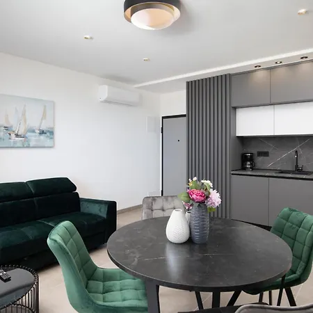 A'more Bijeca - 20m From The - New & Modern - 2023 Apartment Medulin