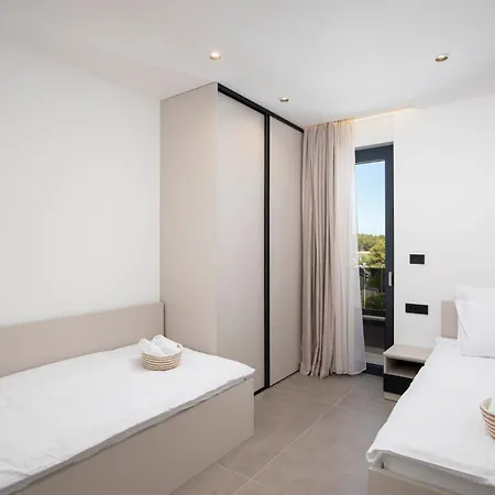 A'more Bijeca - 20m From The - New & Modern - 2023 Apartment Medulin