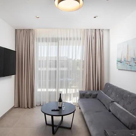A'more Bijeca - 20m From The - New & Modern - 2023 Apartment Medulin