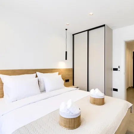 Apartment A'more Bijeca - 20m From The - New & Modern - 2023