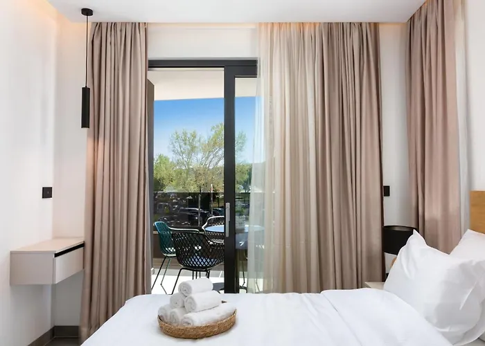 A'more Bijeca - 20m From The - New & Modern Apartman *