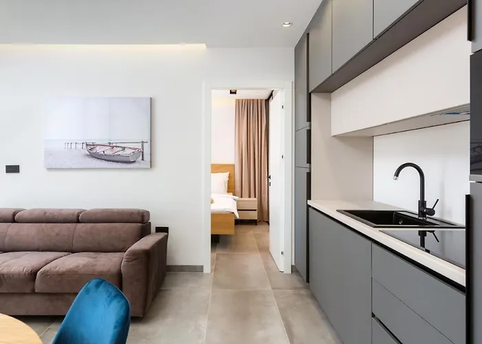 아파트 A'more Bijeca - 20m From The - New & Modern