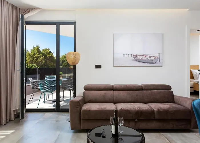 A'more Bijeca - 20m From The - New & Modern *