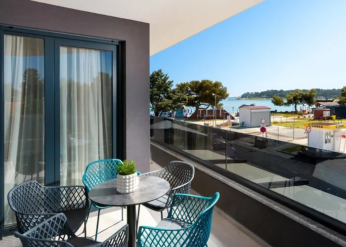 A'more Bijeca - 20m From The - New & Modern 아파트 메덜린