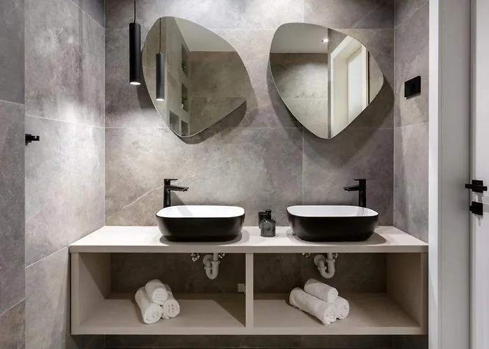 A'more Bijeca - 20m From The - New & Modern 아파트 *