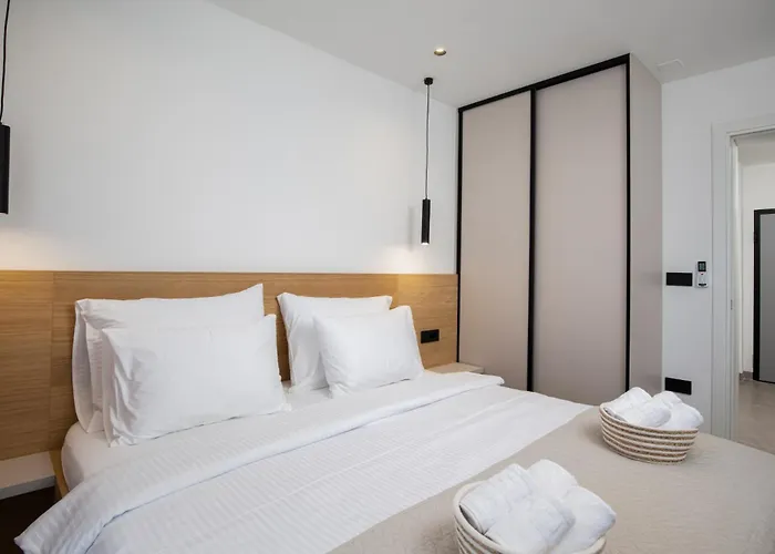 A'more Bijeca - 20m From The - New & Modern