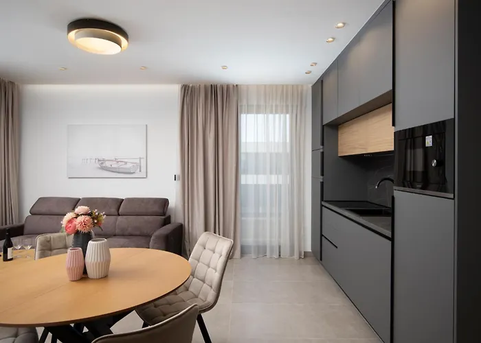 A'more Bijeca - 20m From The - New & Modern 아파트 메덜린