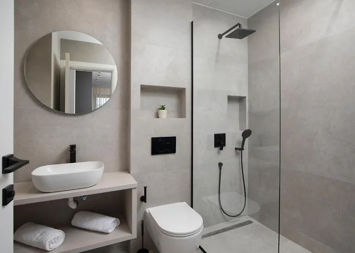 A'more Bijeca - 20m From The - New & Modern